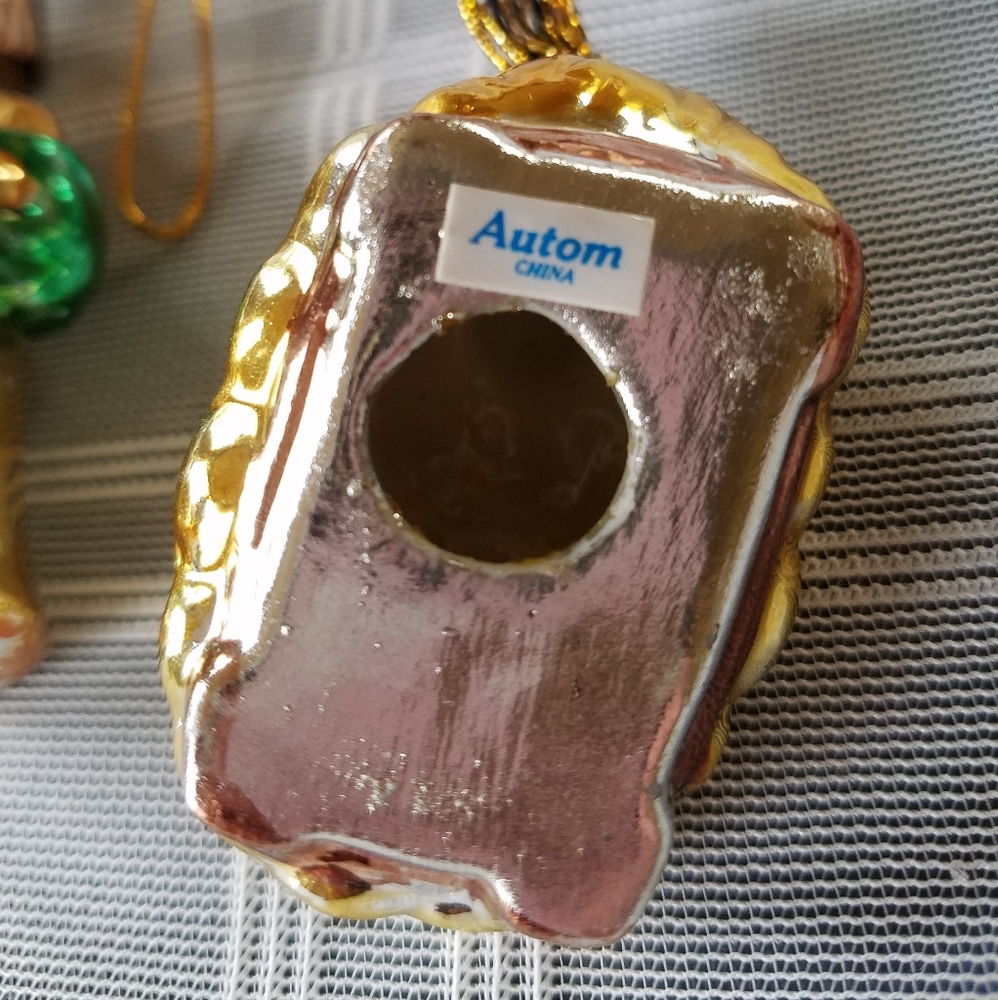 Two Religious Christmas Ornaments - Picture 4 of 4